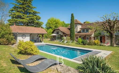 Casa a Saint-Chef, Auvergne-Rodano-Alpi, Francia 1