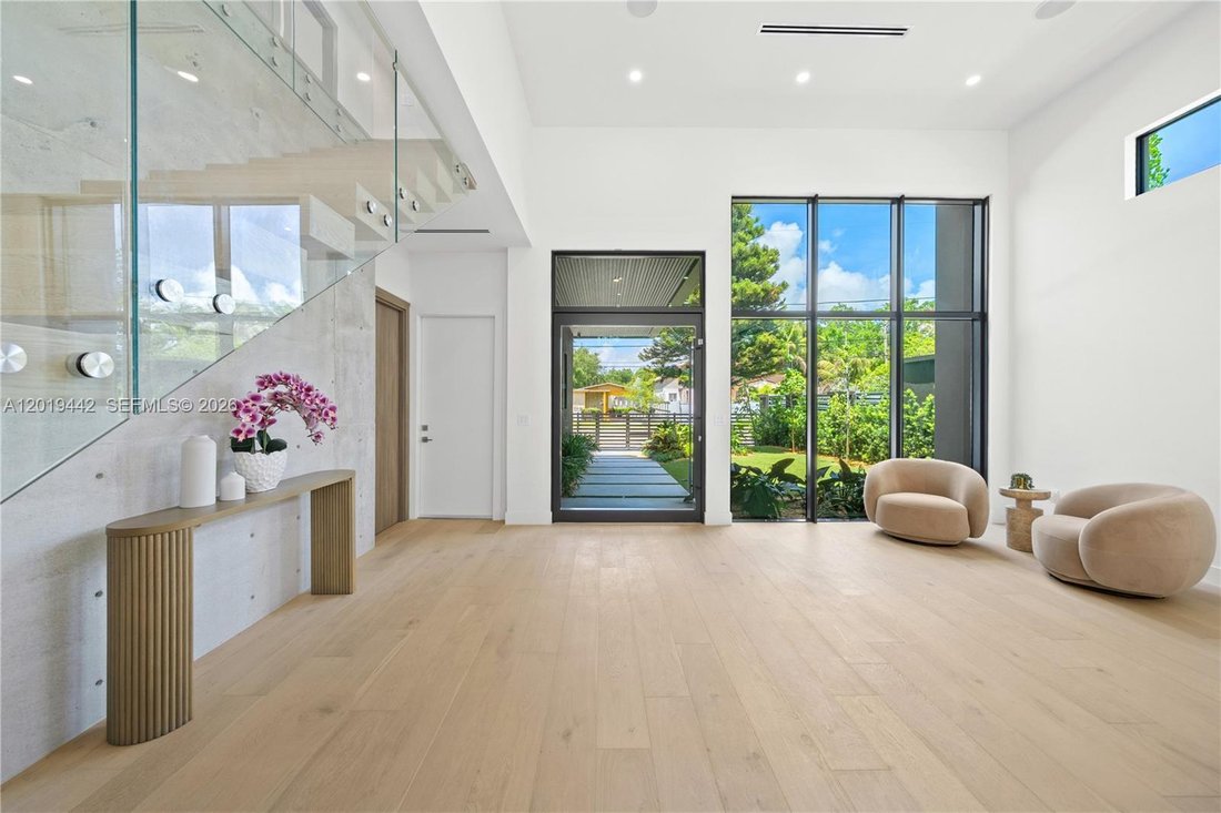 House in Miami, Florida, United States 5 - 17953323