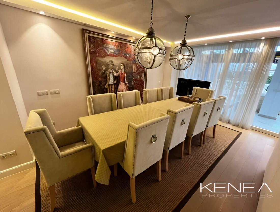 Apartment in Puerto Banus, Marbella, Spain 1 - 17947698