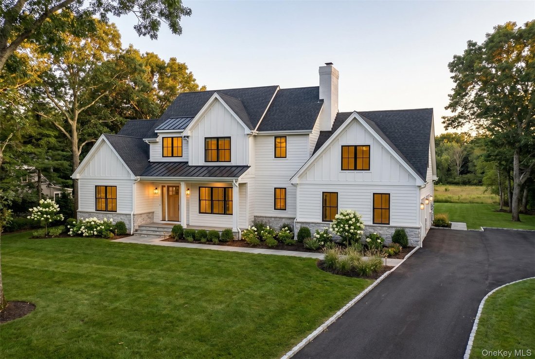 House in East Moriches, United States 1 - 17953783
