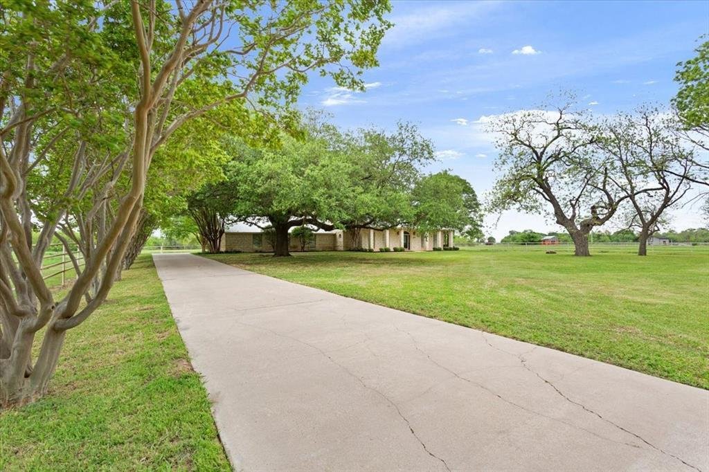 Farm Ranch in Waco, Texas, United States 3 - 17952466