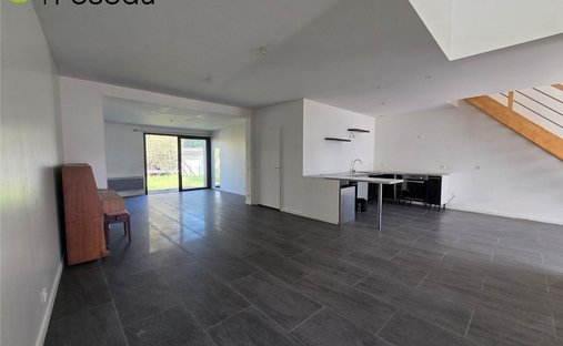 House in Centre-Ermitage, Le Bouscat, France 1