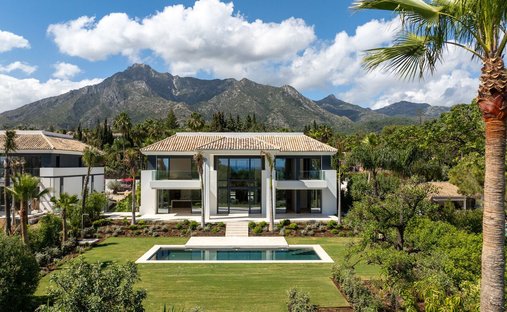 Villa a Puerto Banus, Marbella, Spagna 1
