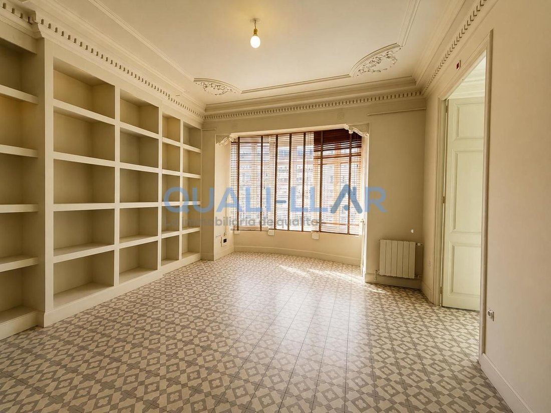 Apartment in Sarrià-Sant Gervasi, Barcelona, Spain 3 - 16814516