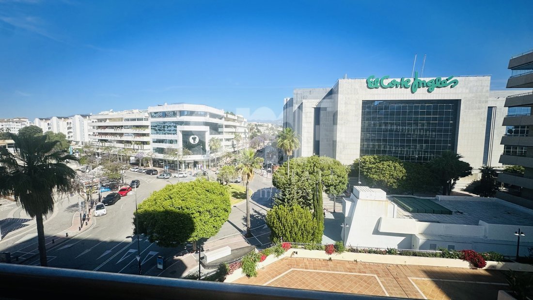 Appartement à Puerto Banús, Marbella, Espagne 3 - 17947253