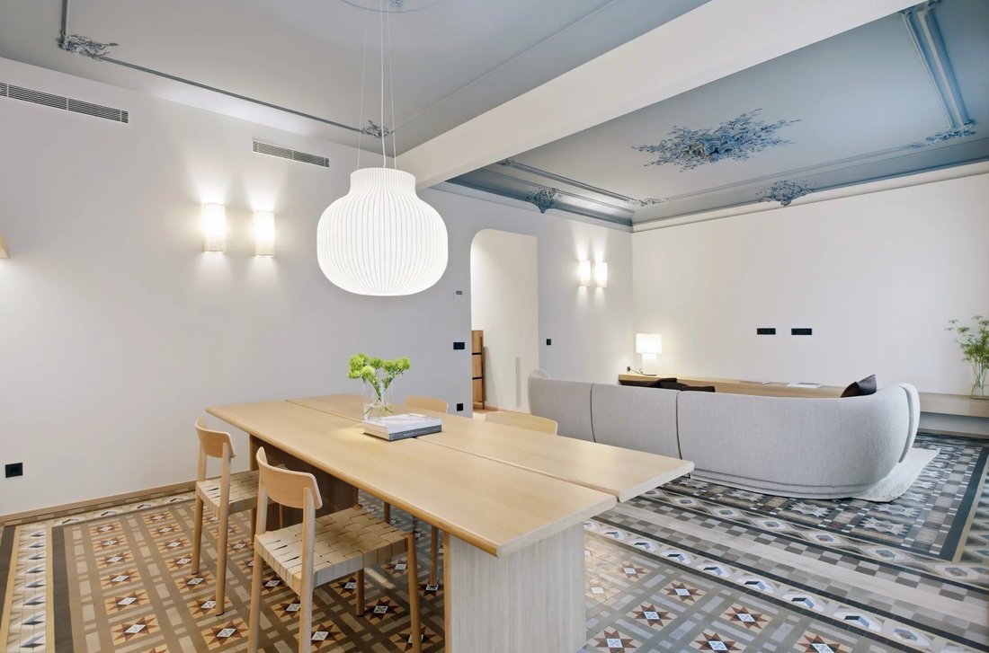 Apartment in Eixample, Barcelona, Spain 2 - 17949235