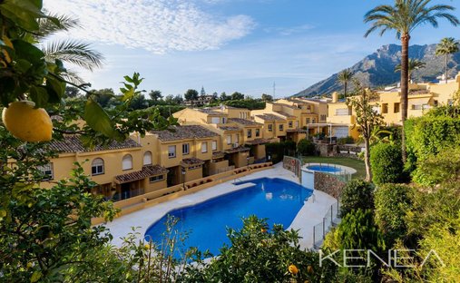 Townhouse in Marbella, Andalusia, Spain 1