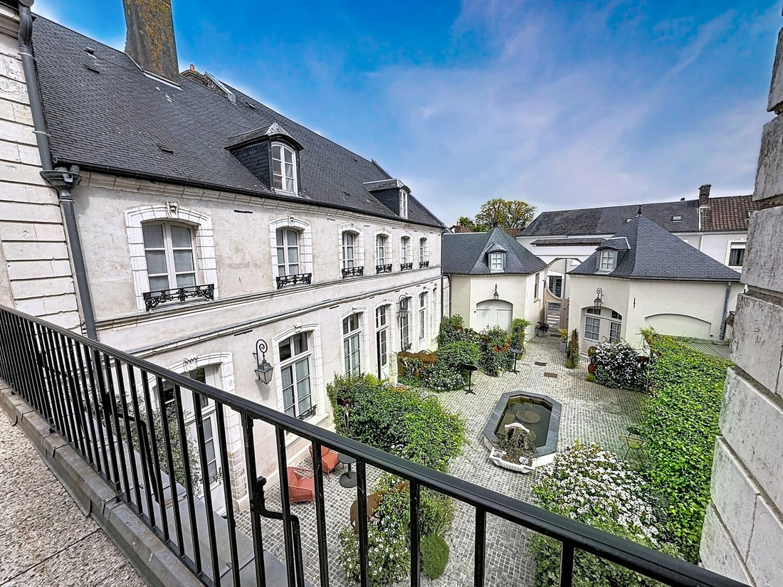 Chateau in Montreuil-sur-Mer, Hauts-de-France, France 2 - 17955405
