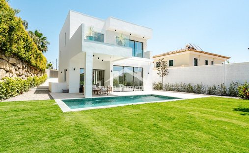 Chalet en Estepona, Andalucía, España 1