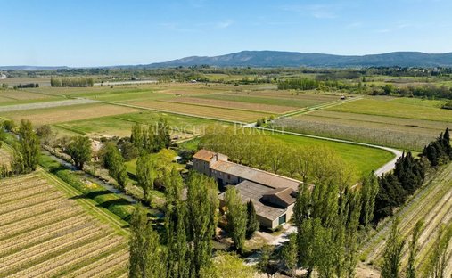 Azienda agricola a Puichéric, Occitania, Francia 1