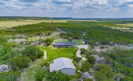 Farm Ranch in Bluff Dale, Texas, United States 1