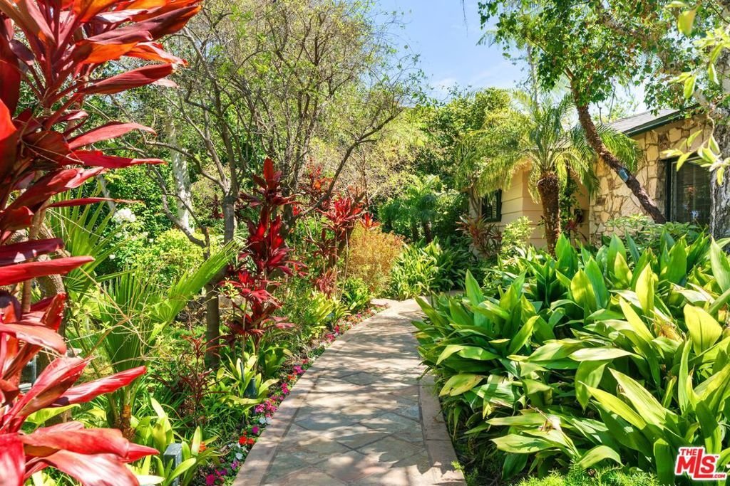 House in Beverly Hills, California, United States 4 - 17953760