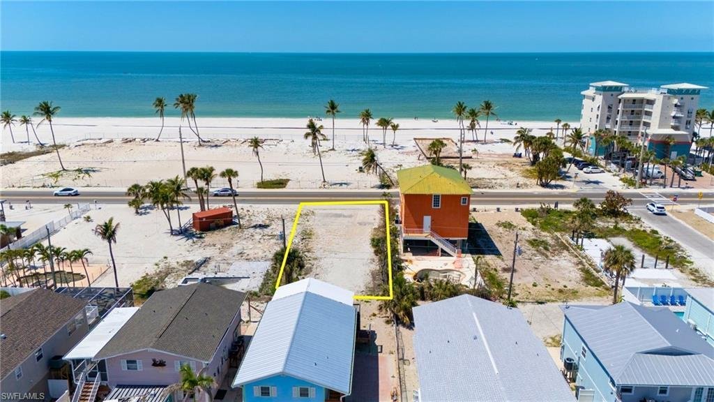 Land in Fort Myers Beach, Florida, United States 4 - 17947683