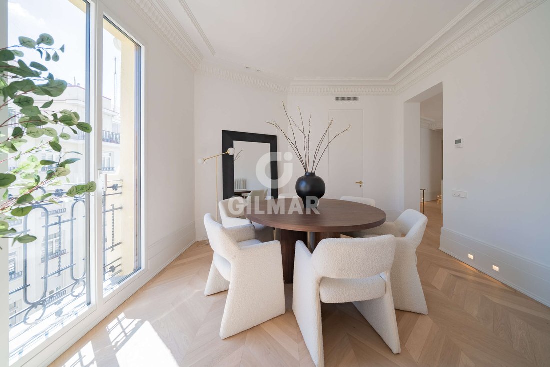 Apartment in Chamberi, Madrid, Spain 4 - 17948516