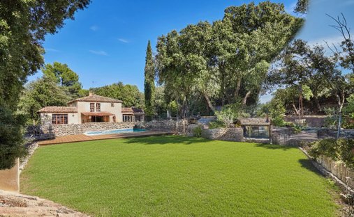 House in Le Tholonet, Provence-Alpes-Côte d'Azur, France 1