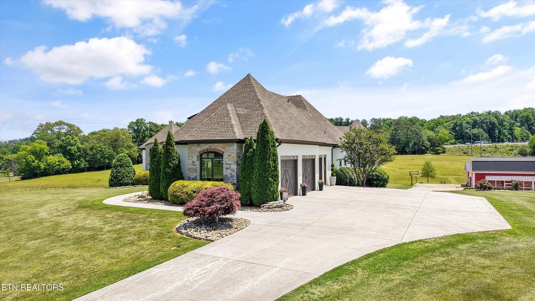 House in Lenoir City, Tennessee, United States 2 - 17870957