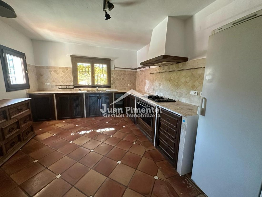 House in Estepona, Andalusia, Spain 5 - 17947360