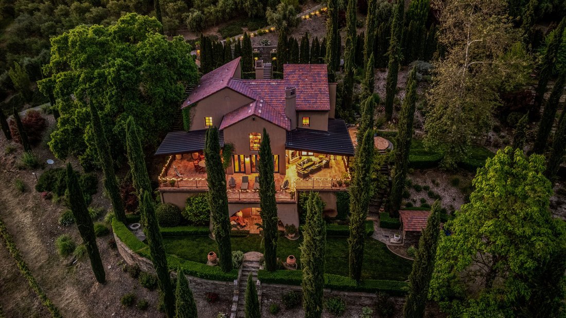 Apartment in Placerville, California, United States 1 - 17955522