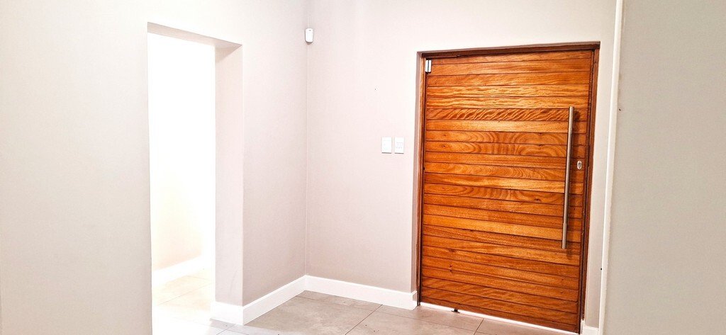 House in Myburgh Park, Western Cape, South Africa 4 - 15488936