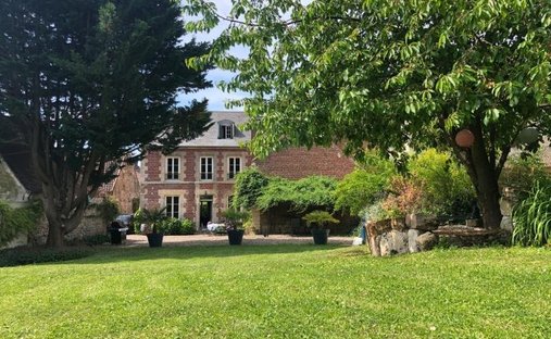 House in Crouy-en-Thelle, Hauts-de-France, France 1