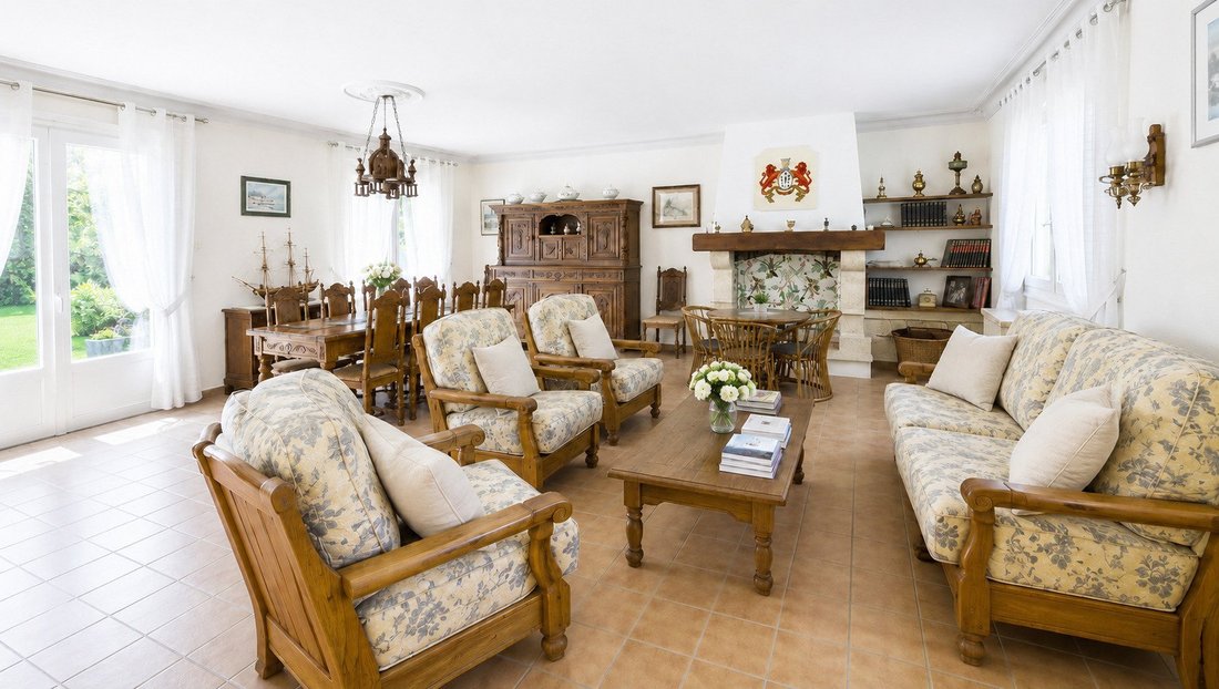 House in Le Pouliguen, Pays de la Loire, France 2 - 17952687