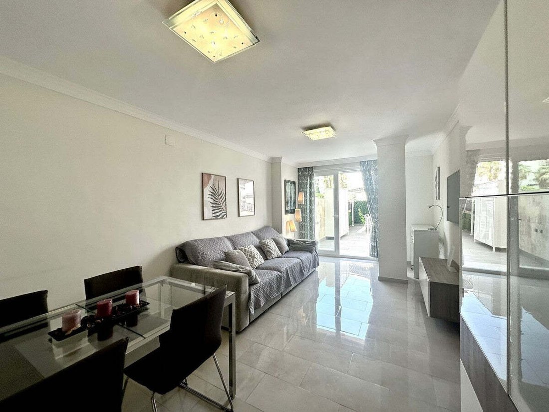 Apartment in Marbella, Andalusia, Spain 3 - 17955992