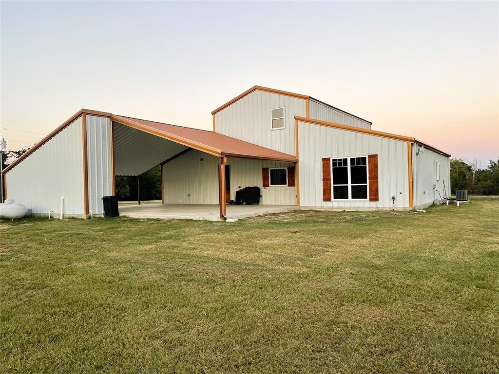 Farm Ranch in Teague, Texas, United States 4 - 17952216