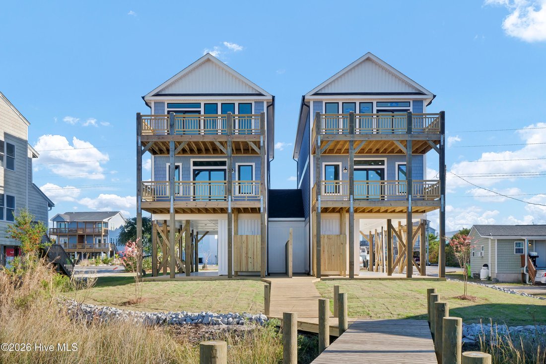 House in Surf City, North Carolina, United States 1 - 17953367