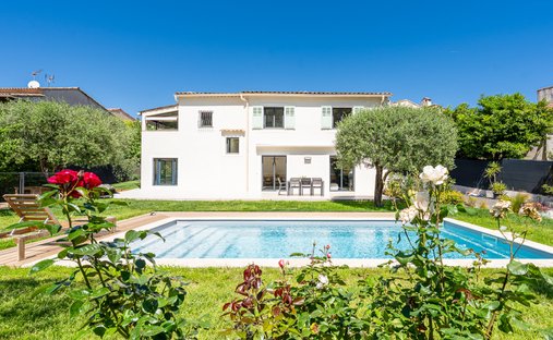 Villa in Centre du Village, La Colle-sur-Loup, Frankreich 1