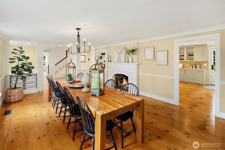 House in Bellevue, Washington, United States 4 - 17955669