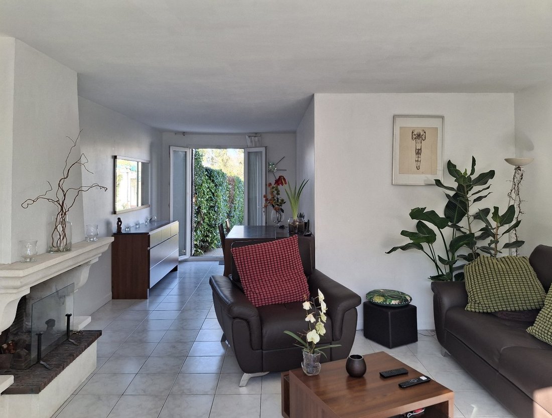 House in Orly, Ile-de-France, France 3 - 17954212