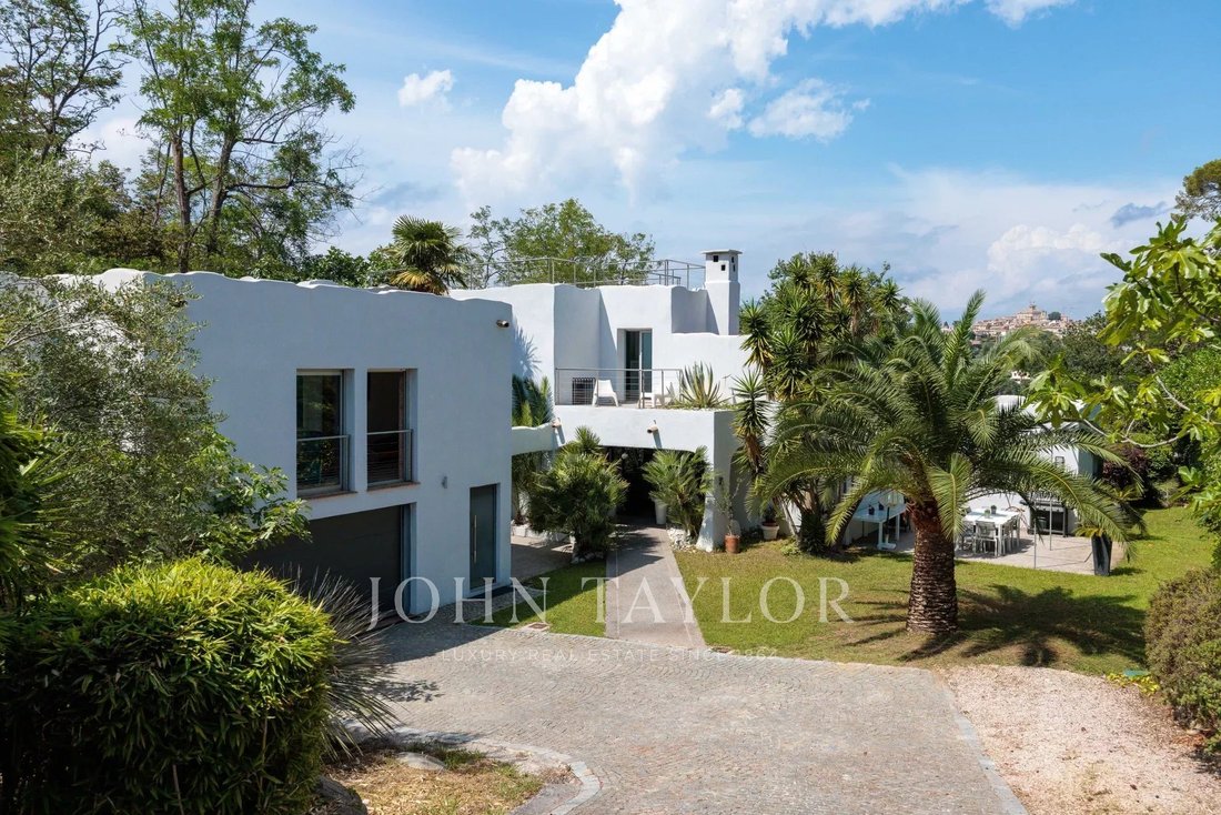 House in Saint Veran, Cagnes-sur-Mer, France 4 - 17949059
