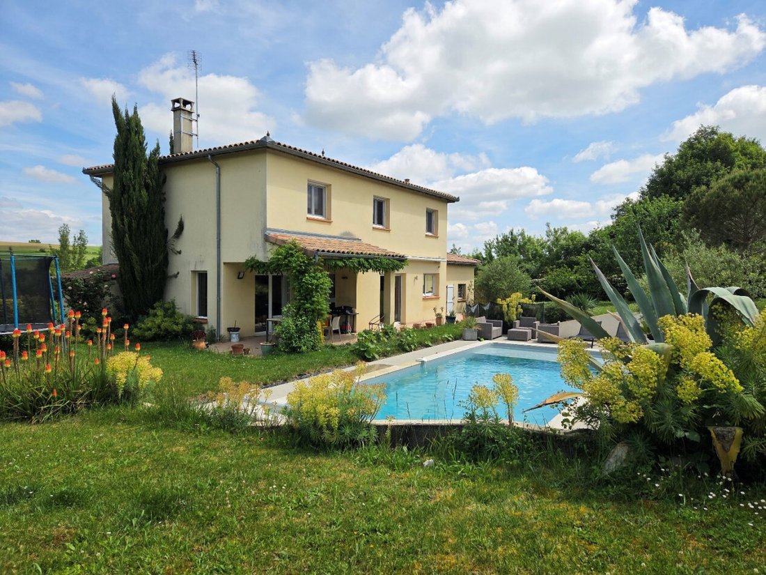 House in Casse Martin, L'Isle-Jourdain, France 5 - 17952988
