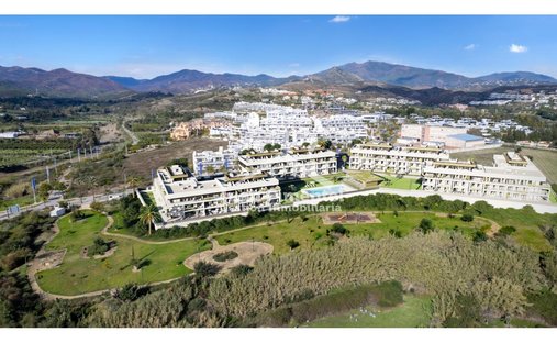 Attico a Cancelada, Estepona, Andalusia 1