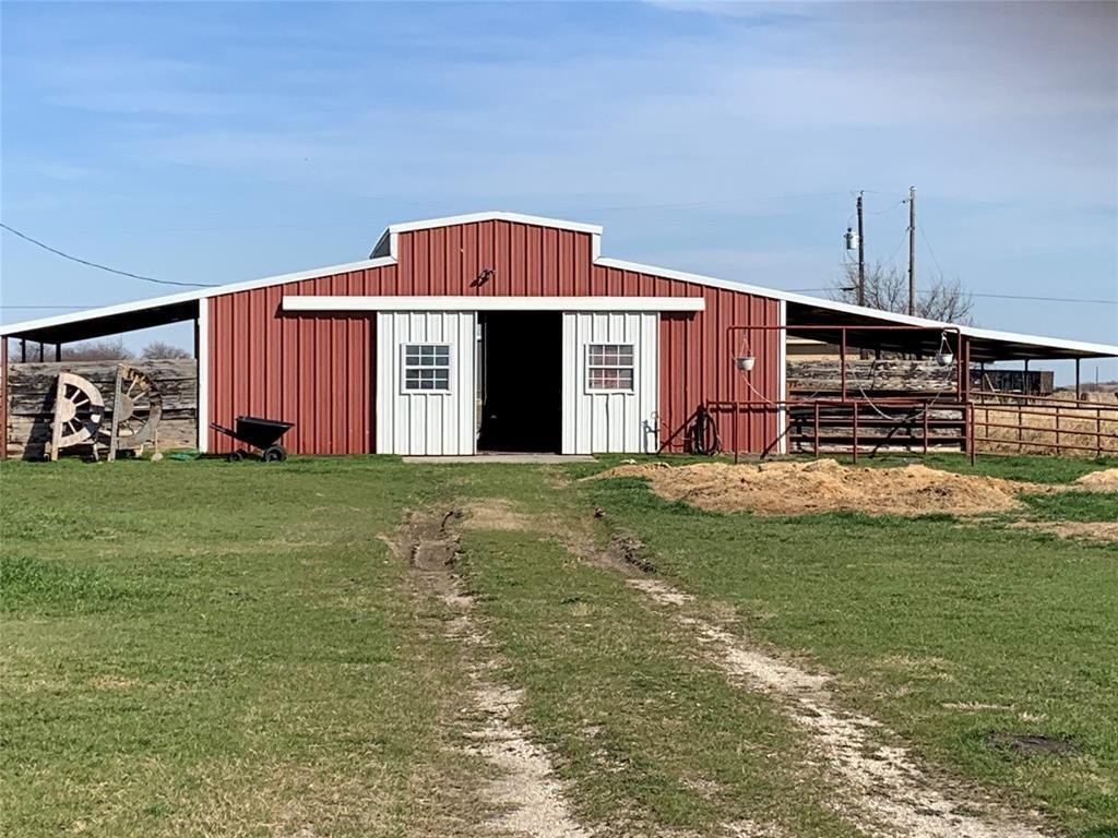 Farm Ranch in Ponder, Texas, United States 2 - 17952450