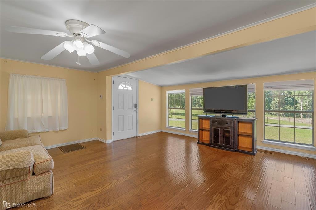 House in Vivian, Louisiana, United States 3 - 17952572