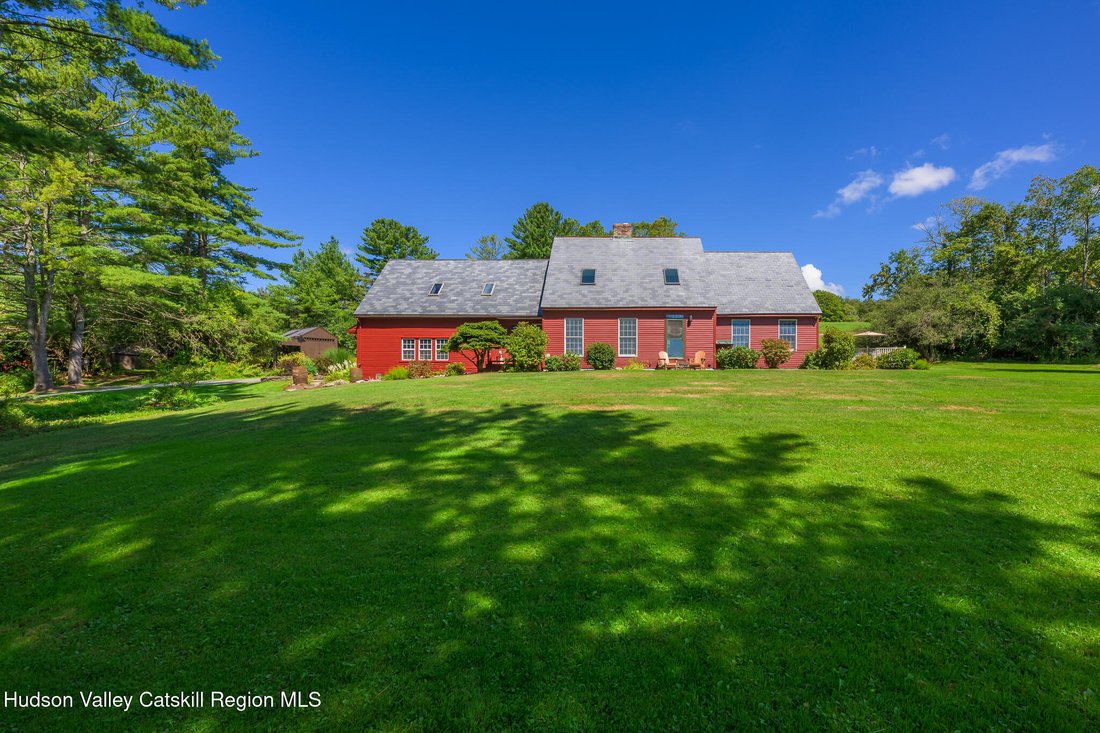 House in Canaan, New York, United States 4 - 17951411