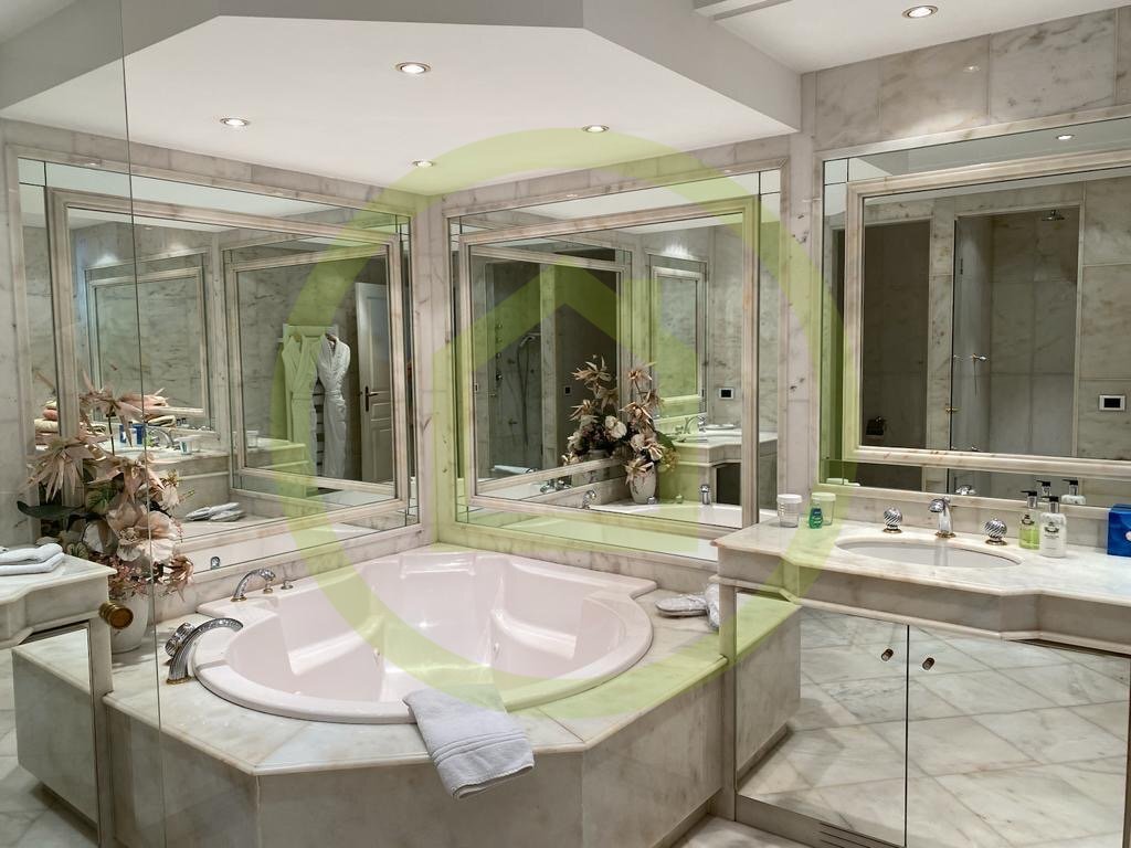 Apartment in Cannes, Provence-Alpes-Côte d'Azur, France 5 - 17954126