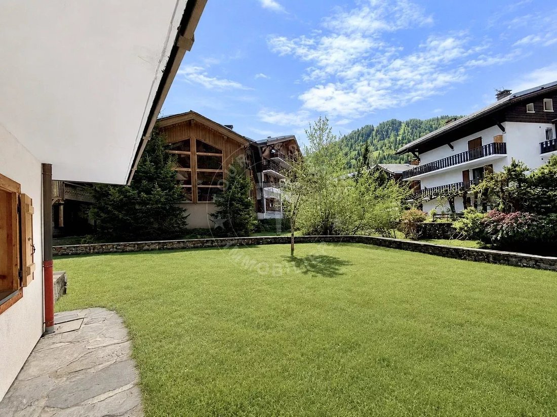 Apartment in La Clusaz, Auvergne-Rhône-Alpes, France 2 - 17133613