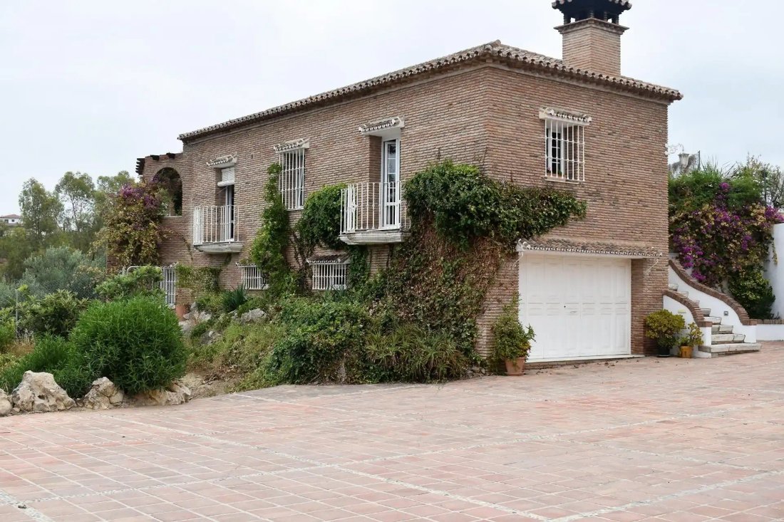 Finca in Alhaurin el Grande, Andalusia, Spain 5 - 17947351