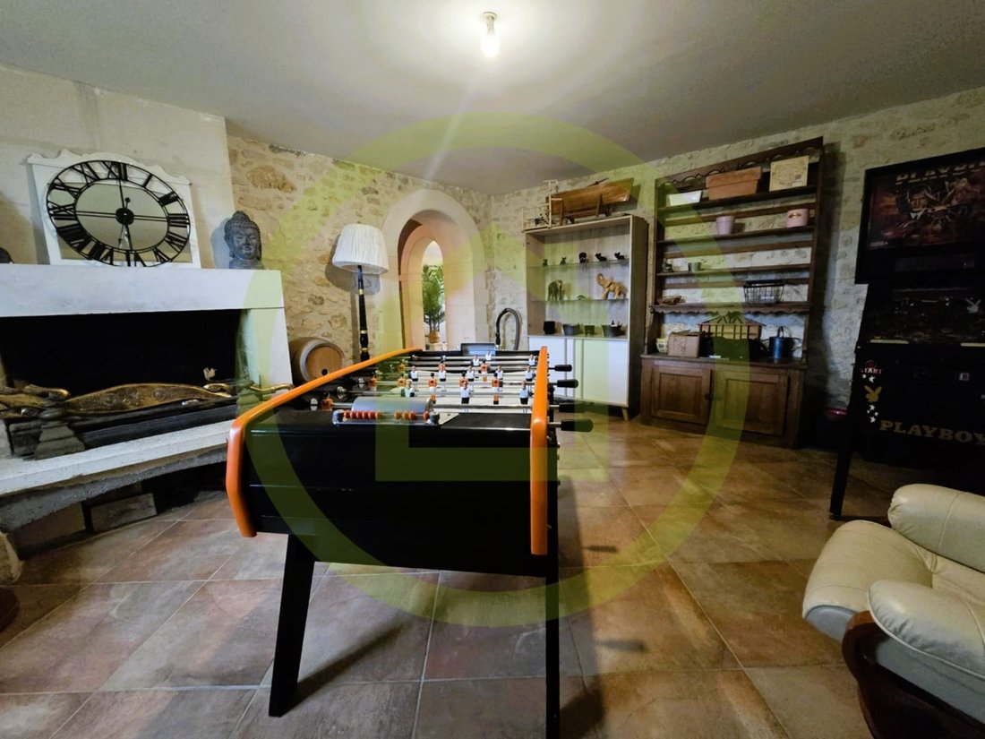 House in Mirambeau, Nouvelle-Aquitaine, France 4 - 17954258