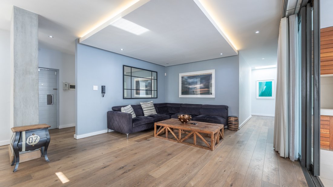 Apartment in Cape Town, Western Cape, South Africa 5 - 17954073