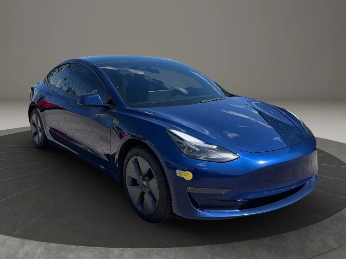 Sedan in Las Vegas, NV, United States 4 - 17860132