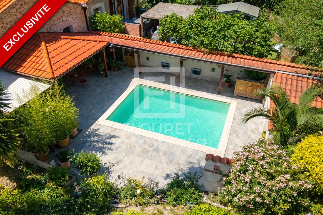 Villa in Montesquieu-des-Alberes, Occitania, France 1 - 17954617