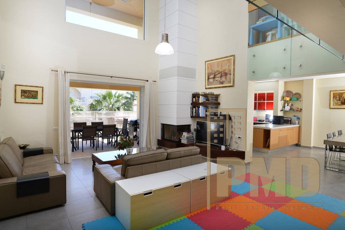 House in Voula, Attica, Greece 2 - 16692331