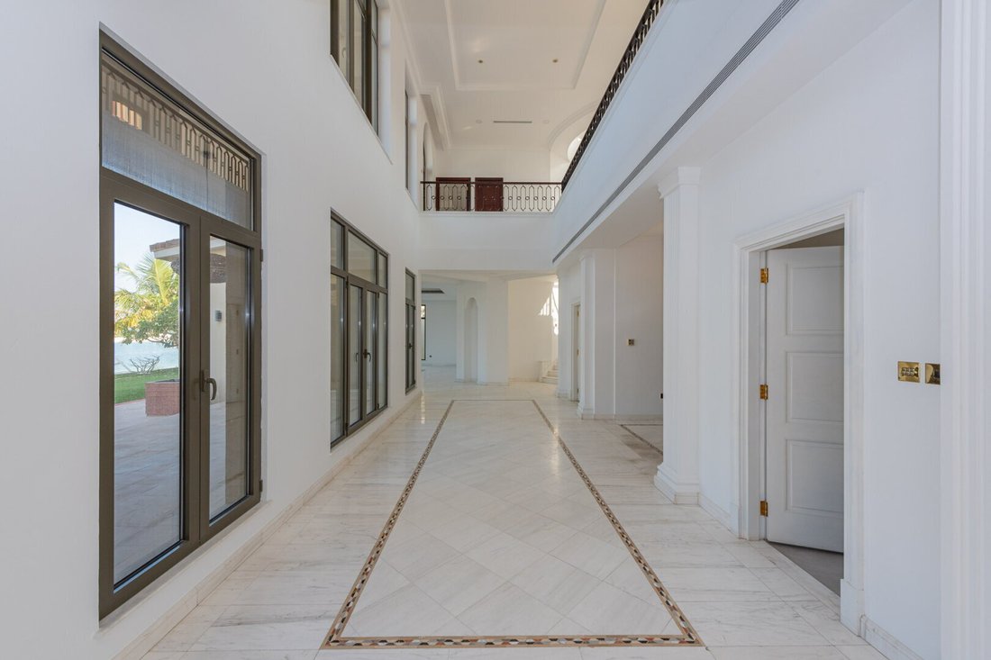 Villa in Palm Jumeirah, Dubai, United Arab Emirates 5 - 15782475