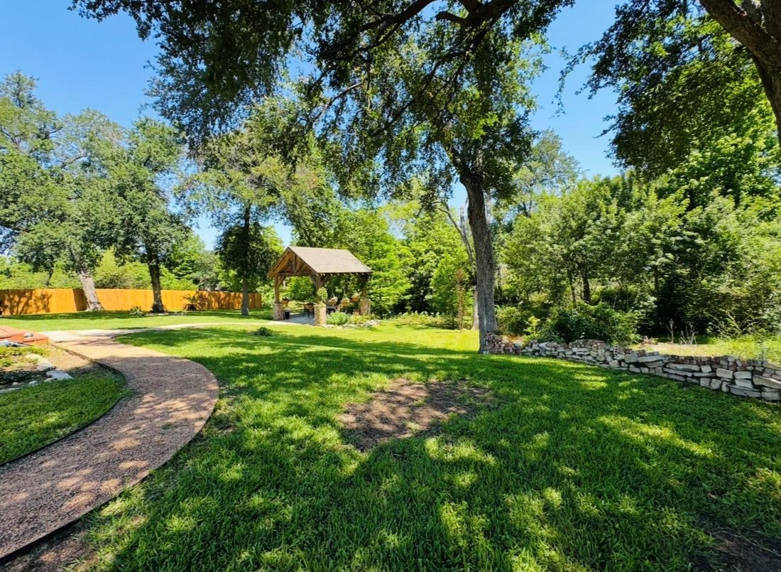 House in Elgin, Texas, United States 1 - 17951771