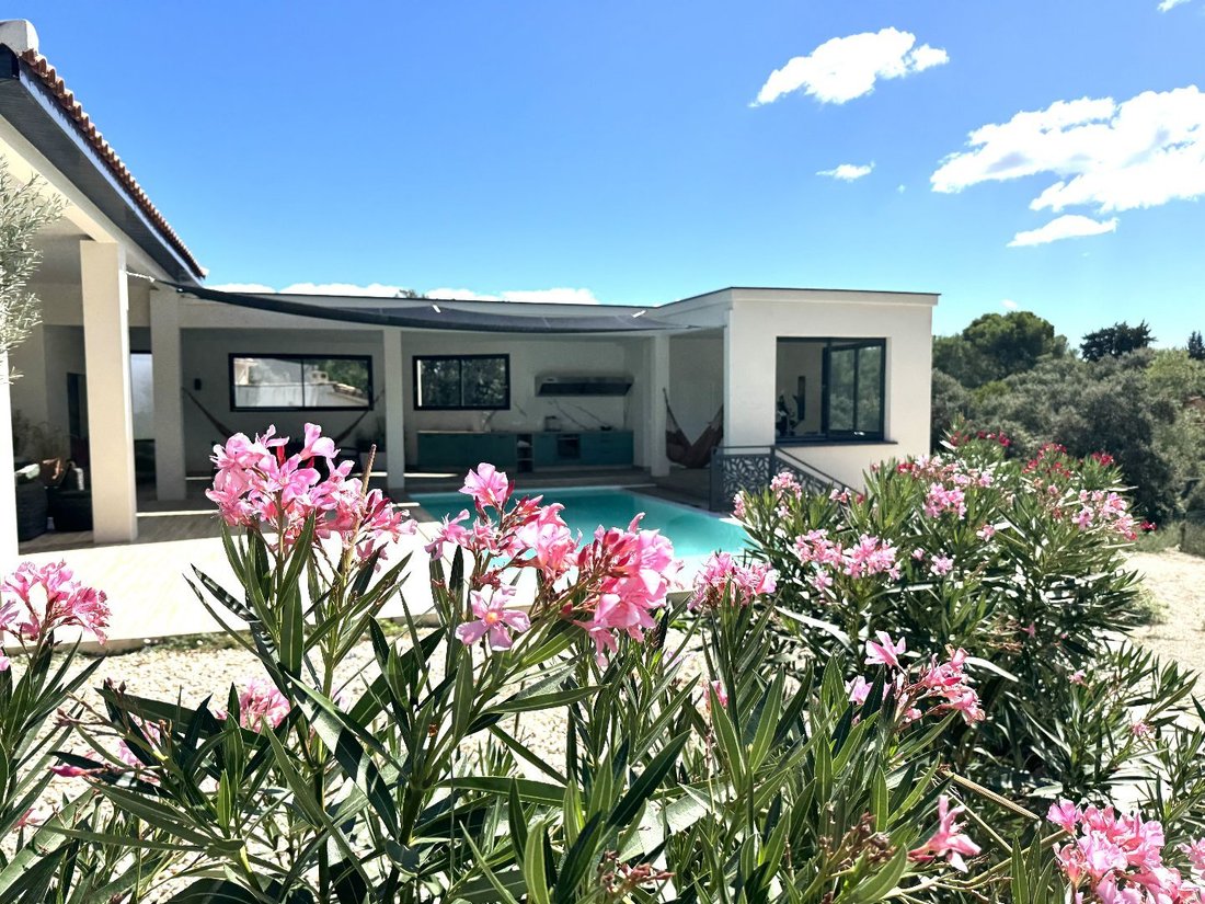 Villa in Alouette, Nimes, France 2 - 17953946