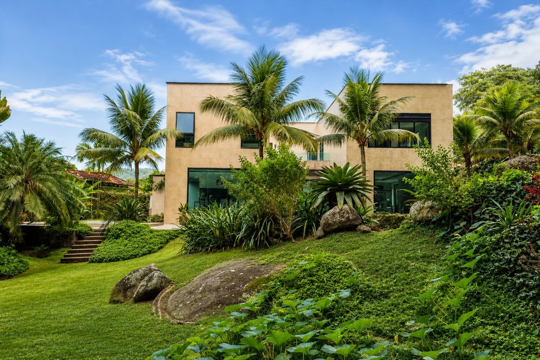 Villa in Rio de Janeiro, State of Rio de Janeiro, Brazil 1 - 10449691