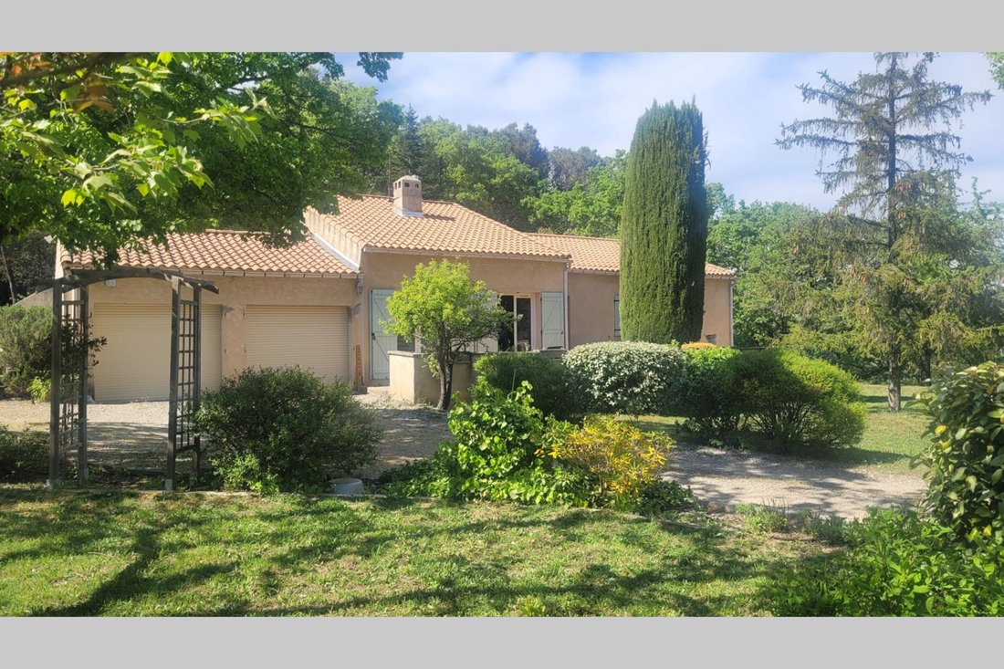 House in Belcodene, Provence-Alpes-Côte d'Azur, France 1 - 17953890